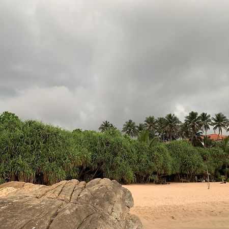 Tranquil Private Villa Near Bentota Beach المظهر الخارجي الصورة