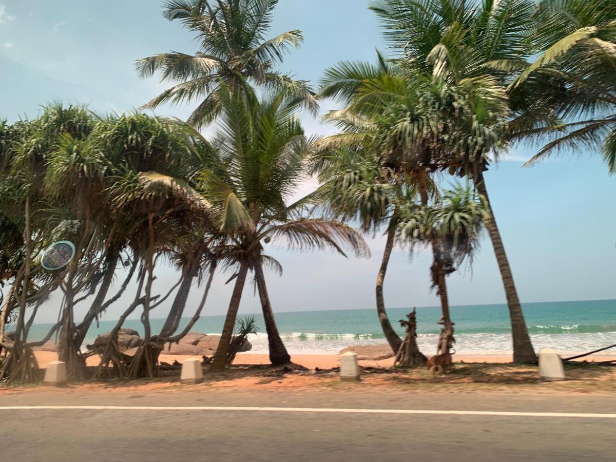 Tranquil Private Villa Near Bentota Beach المظهر الخارجي الصورة