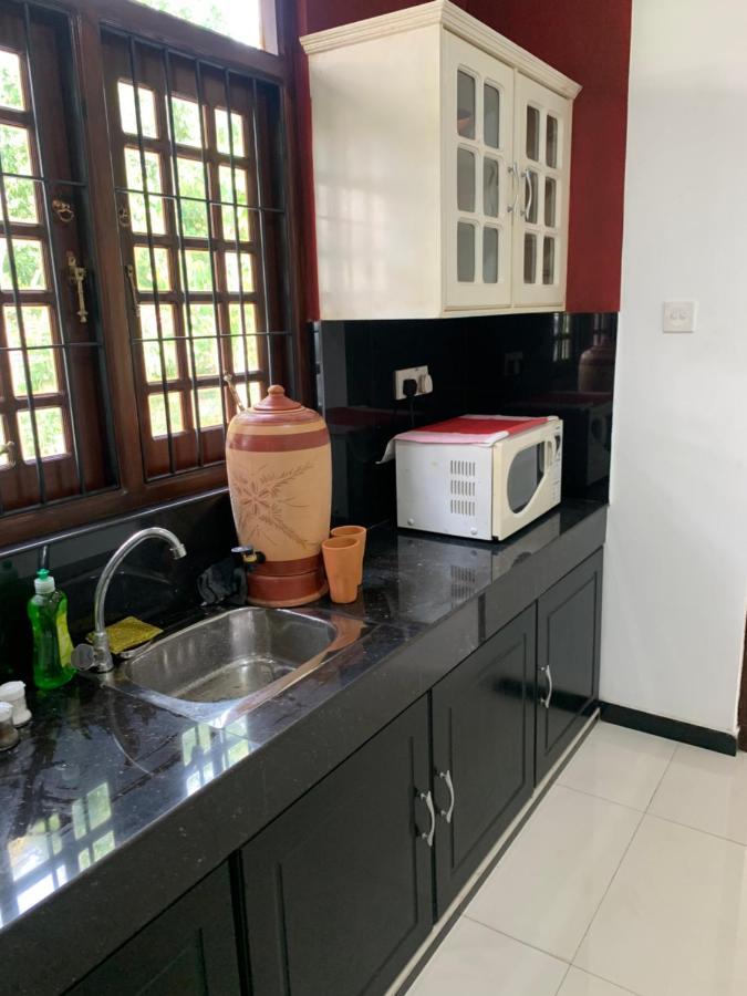 Tranquil Private Villa Near Bentota Beach المظهر الخارجي الصورة